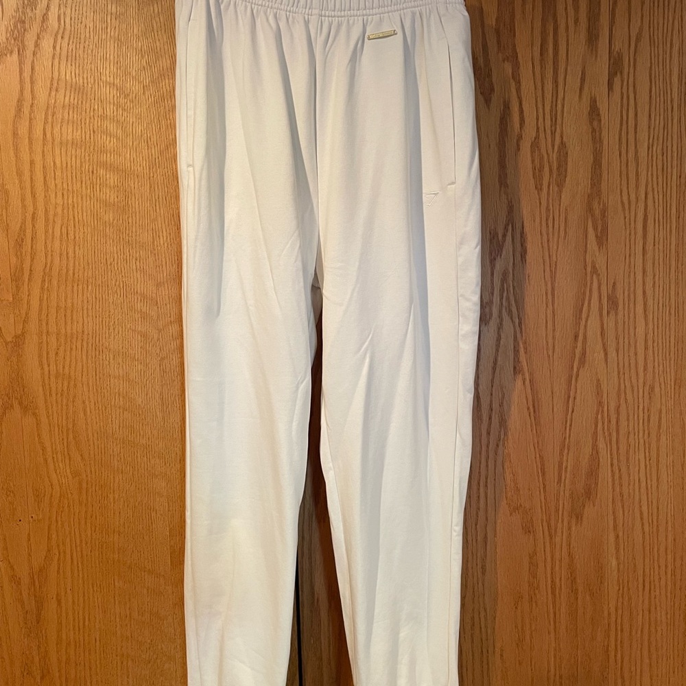 Gymshark Whitney Loose Joggers